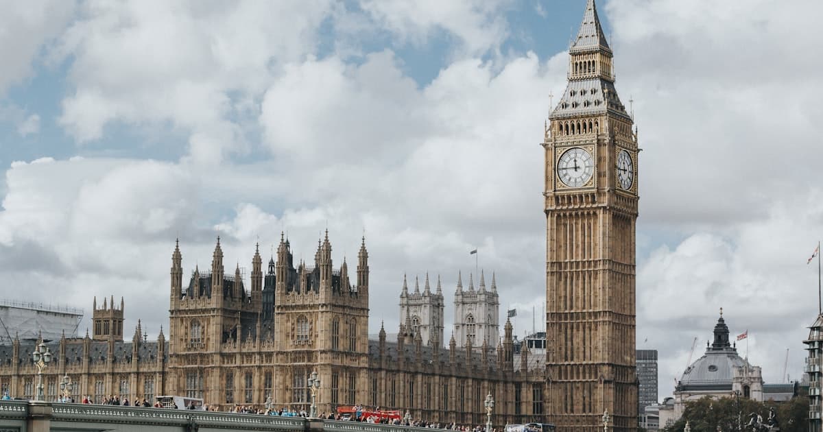 Cheapest Way to Send Money to the UK 2026: GBP Rates