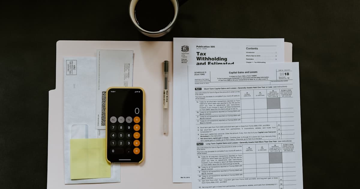 Moving Money for Tax Season 2026: Why XE Works for Expats